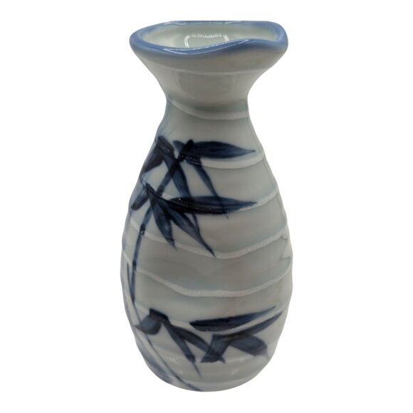 Japanese Ceramic Sake Bottle Bamboo Motif 4.75-Inches EUC - Picture 7 of 8